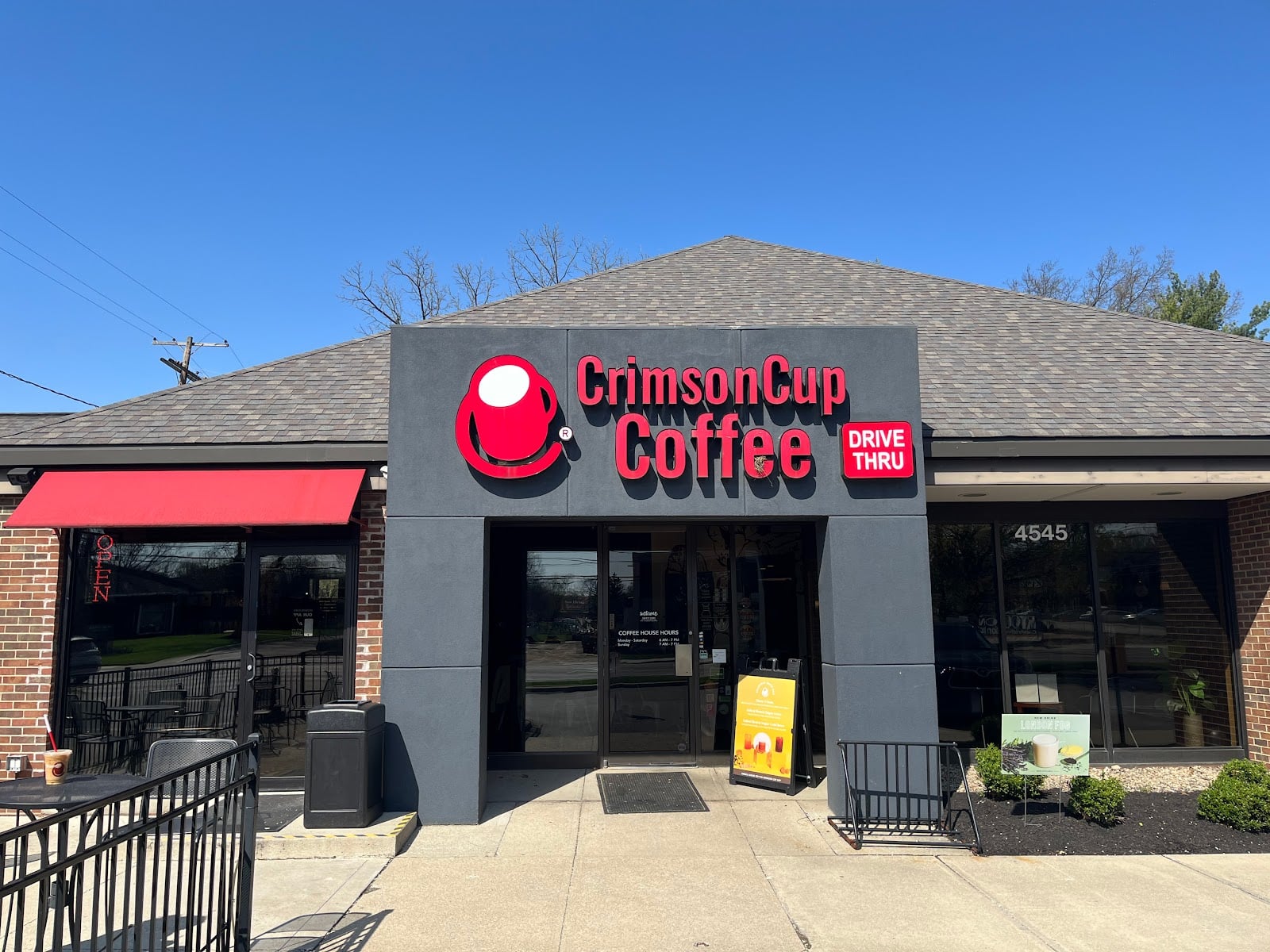 Crimson Cup Coffee Shop - Clintonville interior