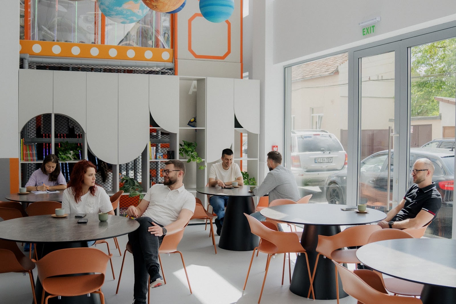 Cosmo hub & cafe - Specialty Coffee & Indoor Playground interior