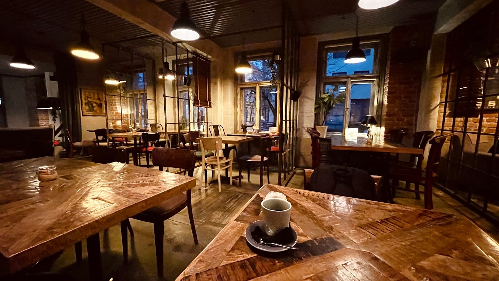 coffee corner bakery interior