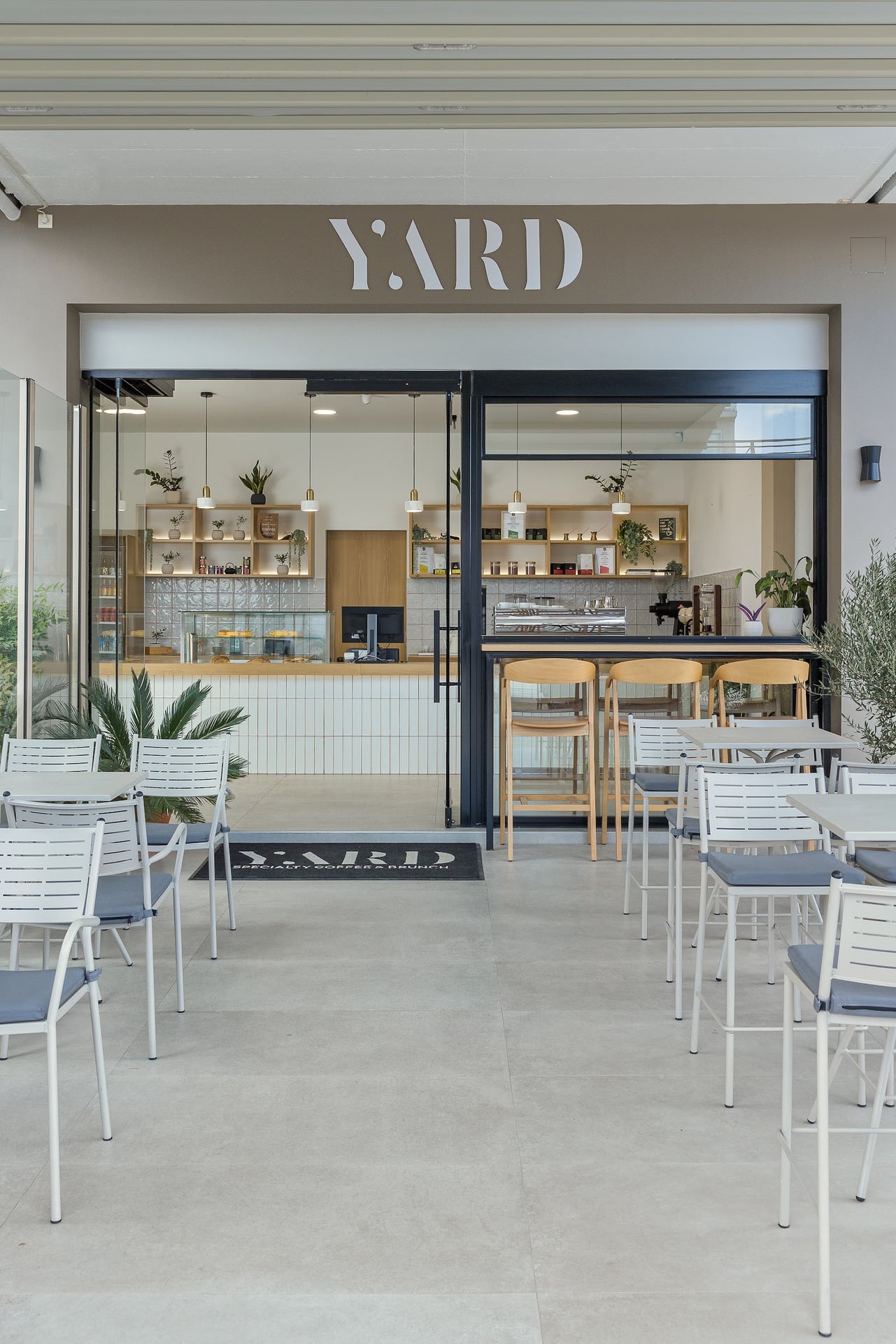 Yard Specialty Coffee & Brunch | Spot Δωδώνης
