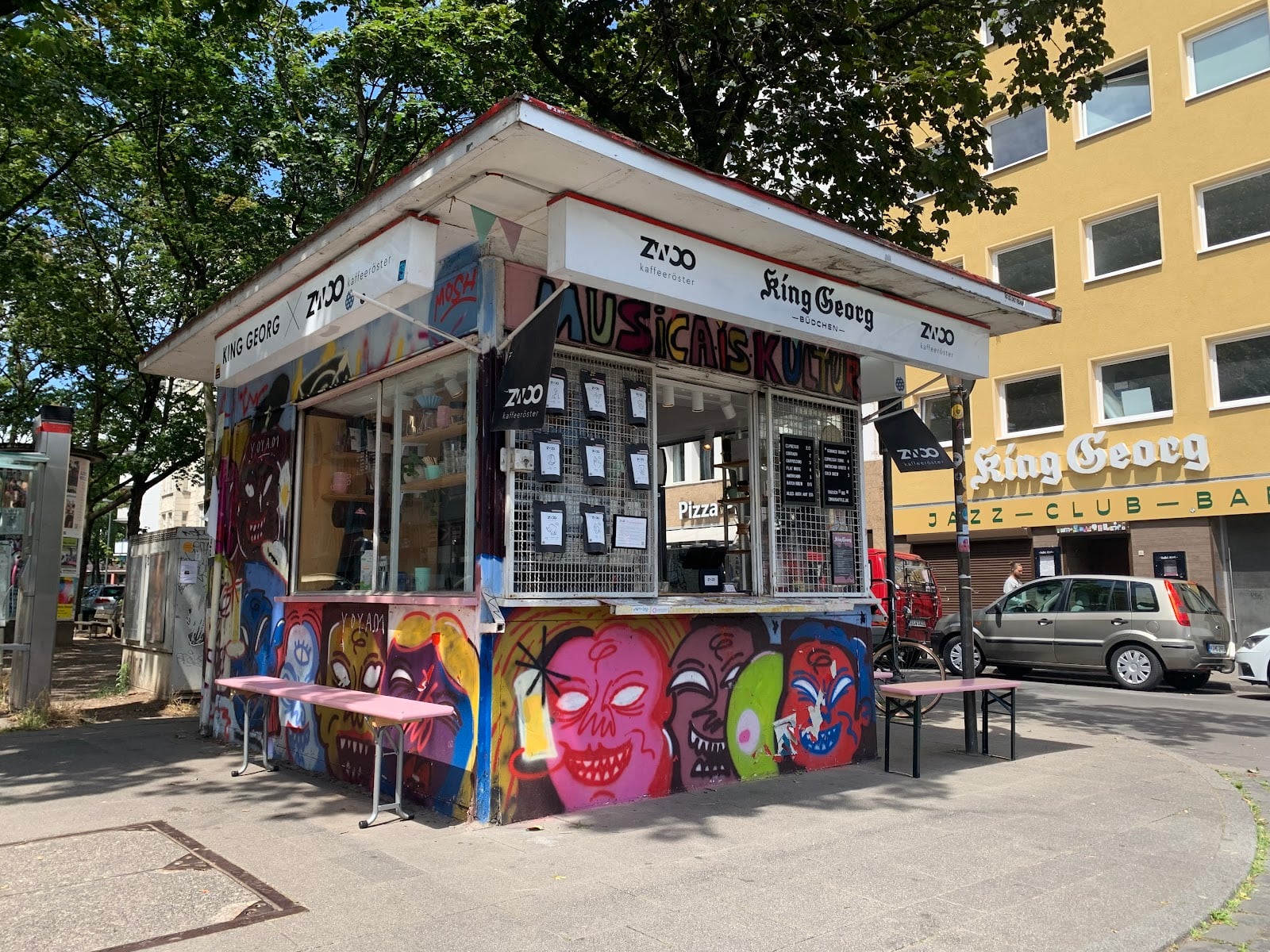 zwoo kaffeeröster x king georg ⎮ kaffeebüdchen interior