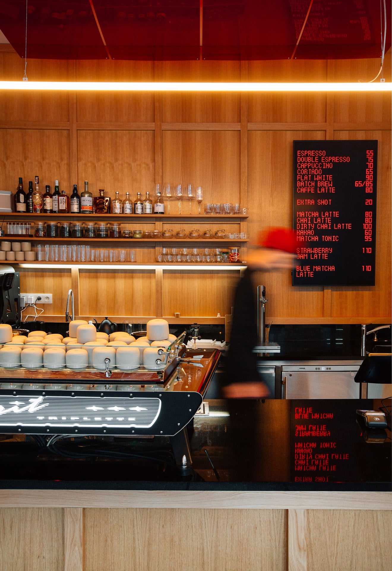 KIMONO coffee interior