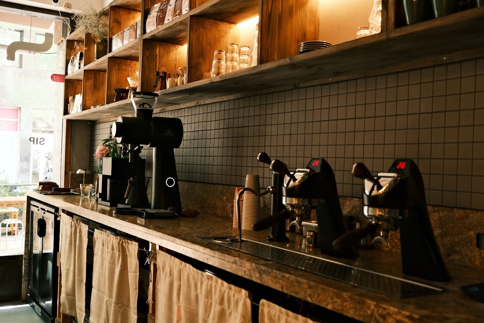 SIP BY SIP | SIP COFFEE ROASTERS interior