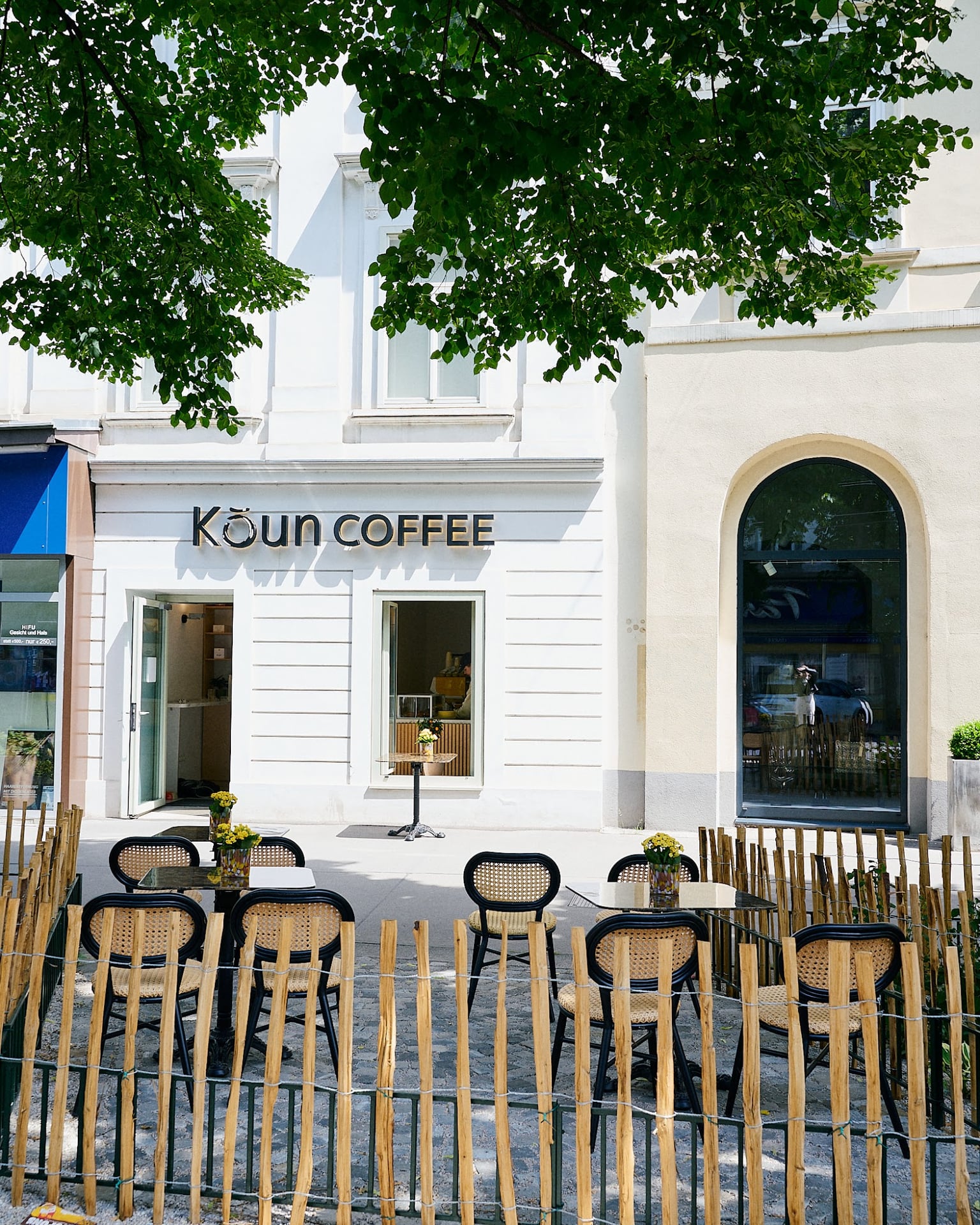 Koun Coffee interior