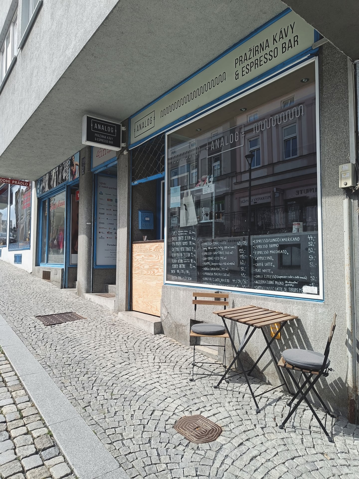 Analog Pražírna & Espresso Bar