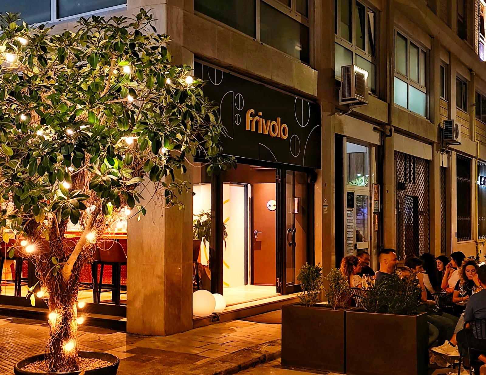 Frivolo