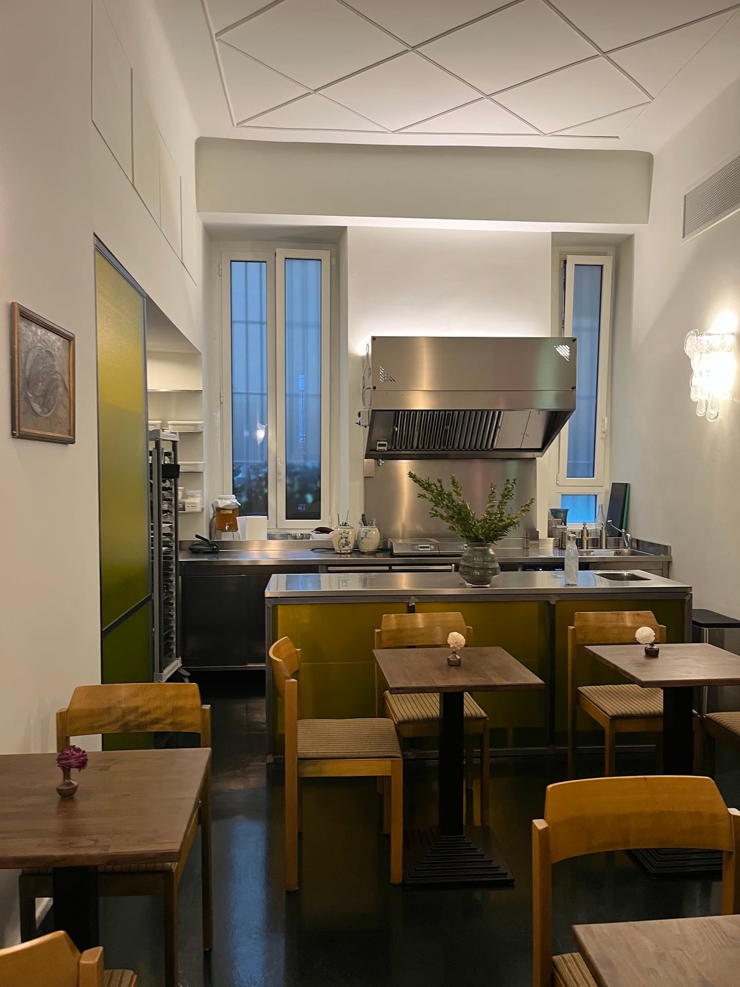 Atto a Caffè Leopardi interior