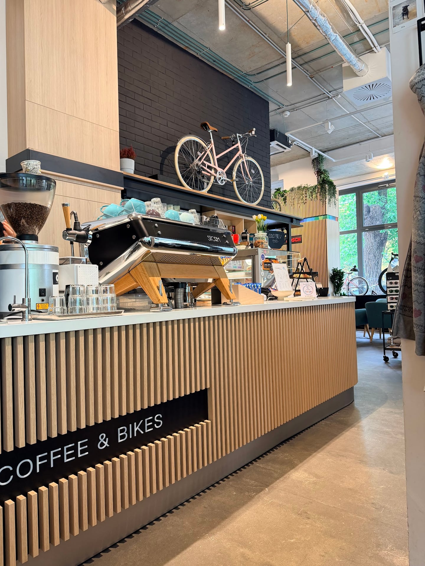 Photo of Bringiton coffee & bikes