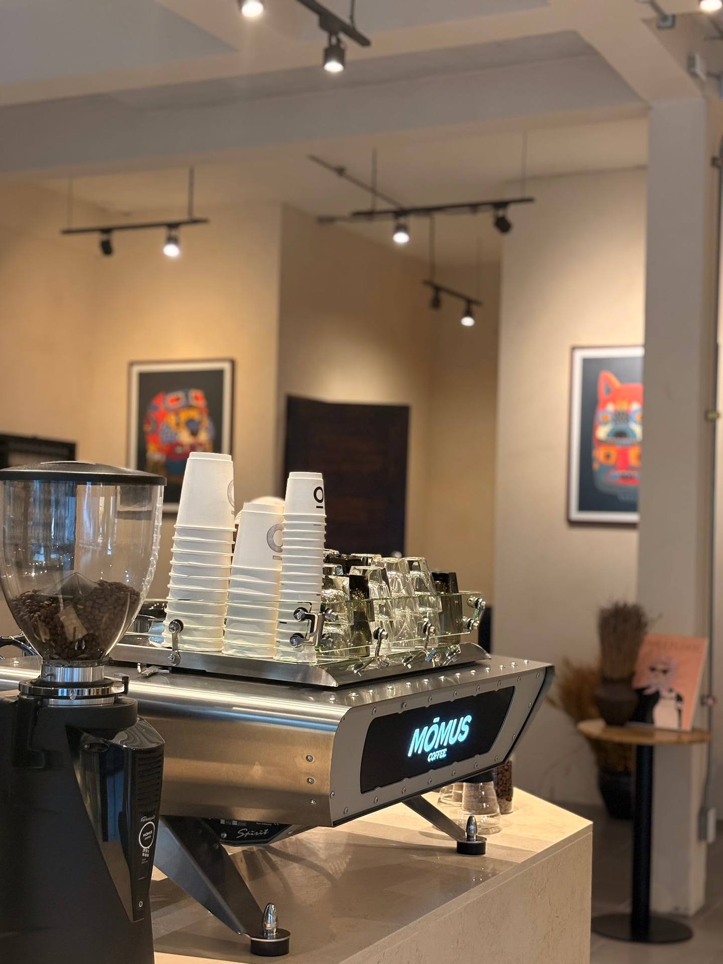 MŌMUS coffee - Halal