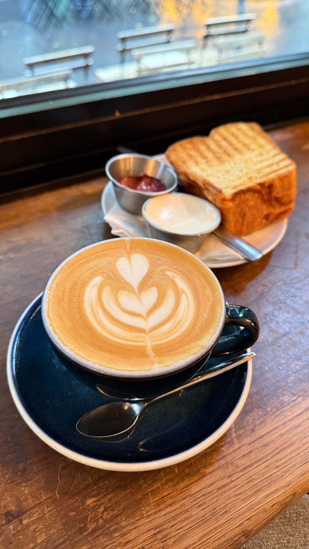 KB Coffee Roasters interior