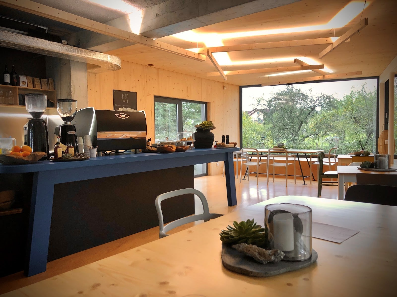EBE CAFE