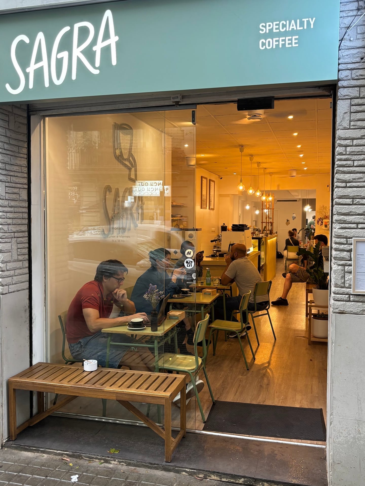 Sagra Specialty Coffee & Brunch interior