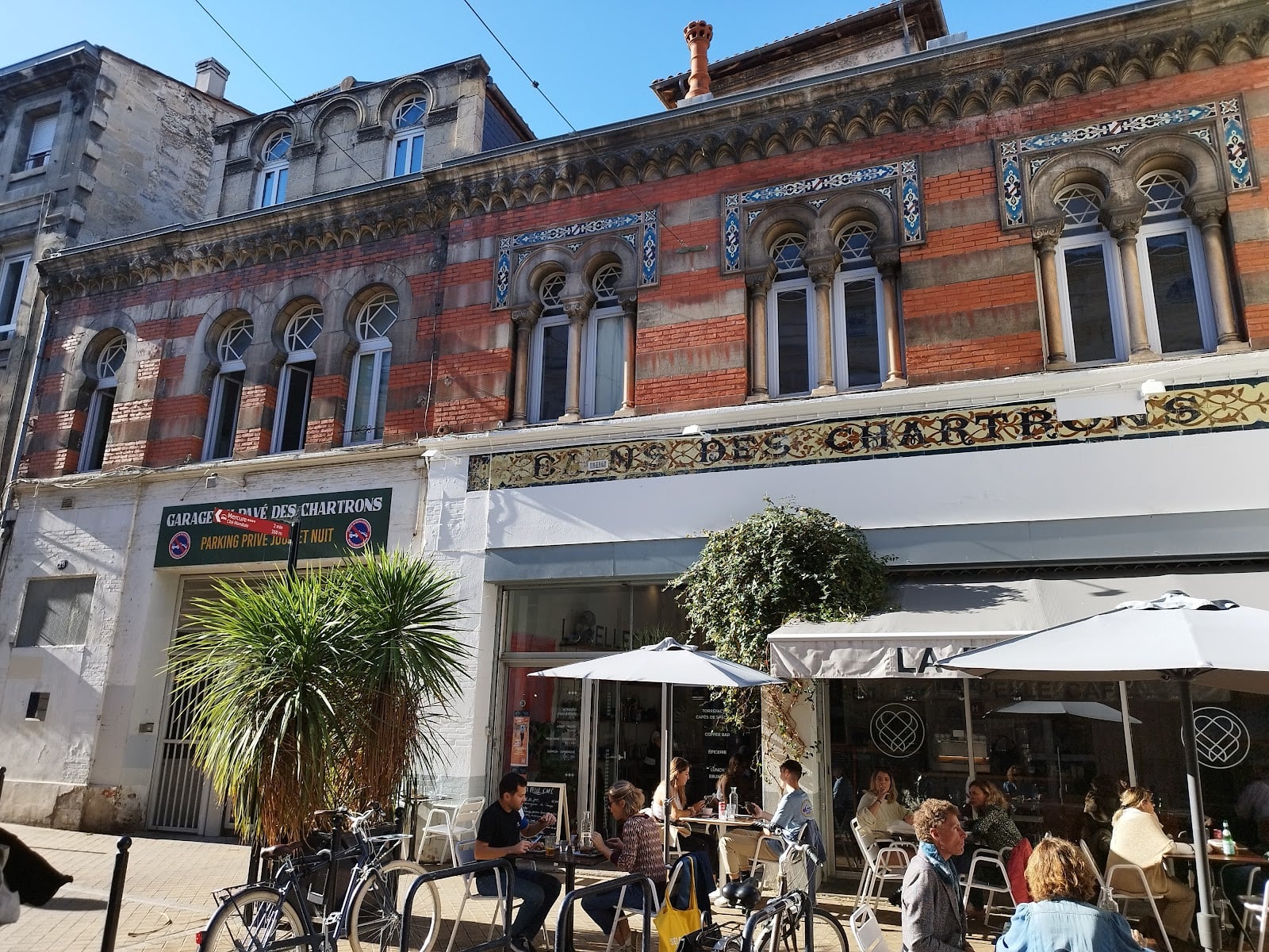 La Pelle Café - Torréfacteur de cafés de spécialité | Coffee-bar