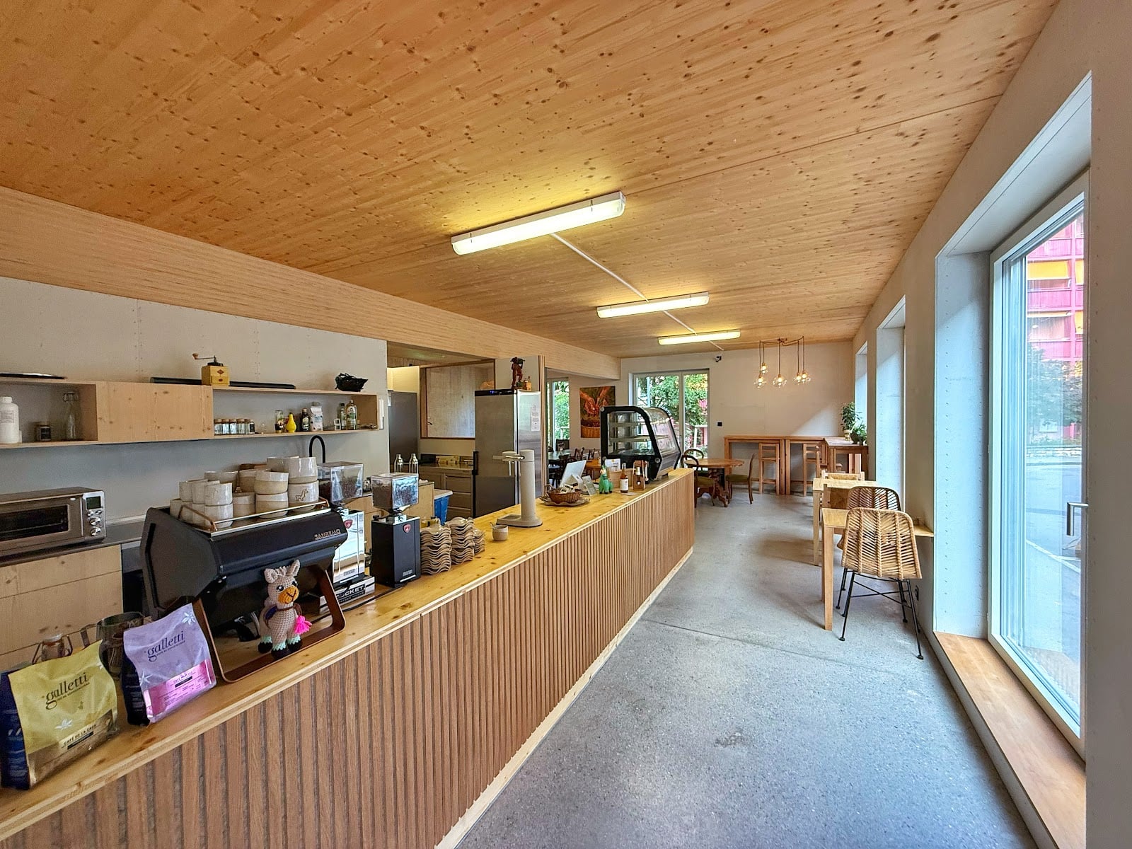S'coole Alpaca - Café Shop