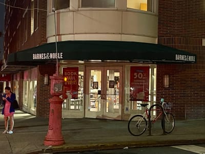 Barnes & Noble