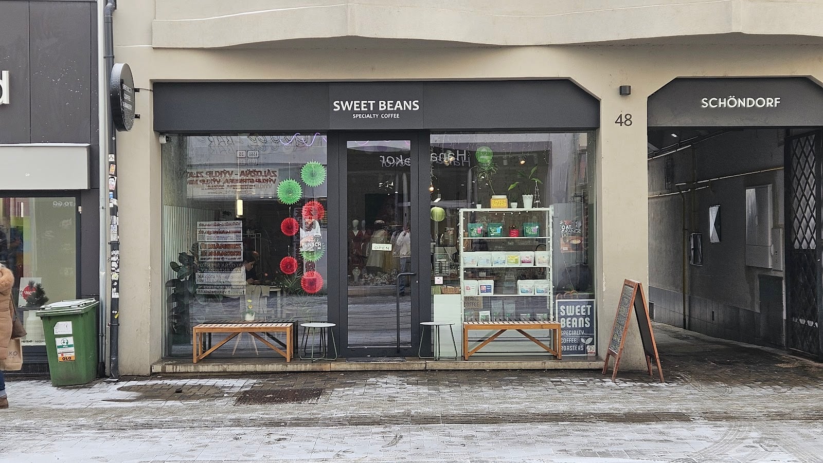 Sweet Beans Coffee interior