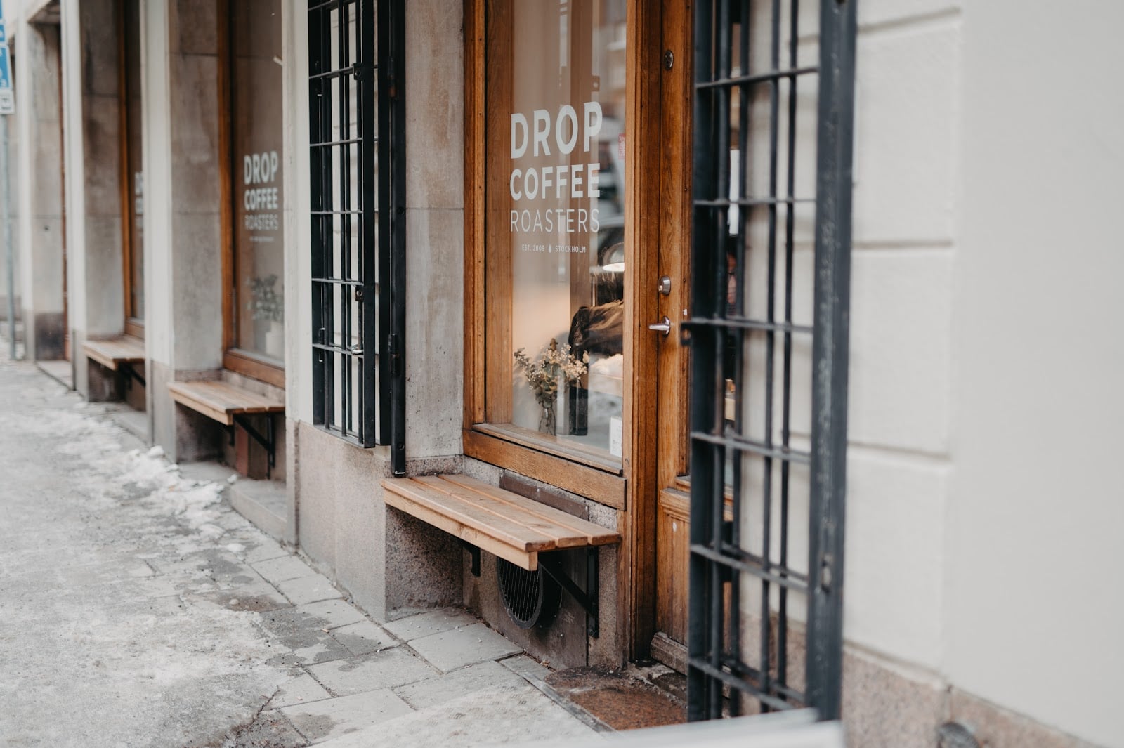 Drop Coffee Roasters interior