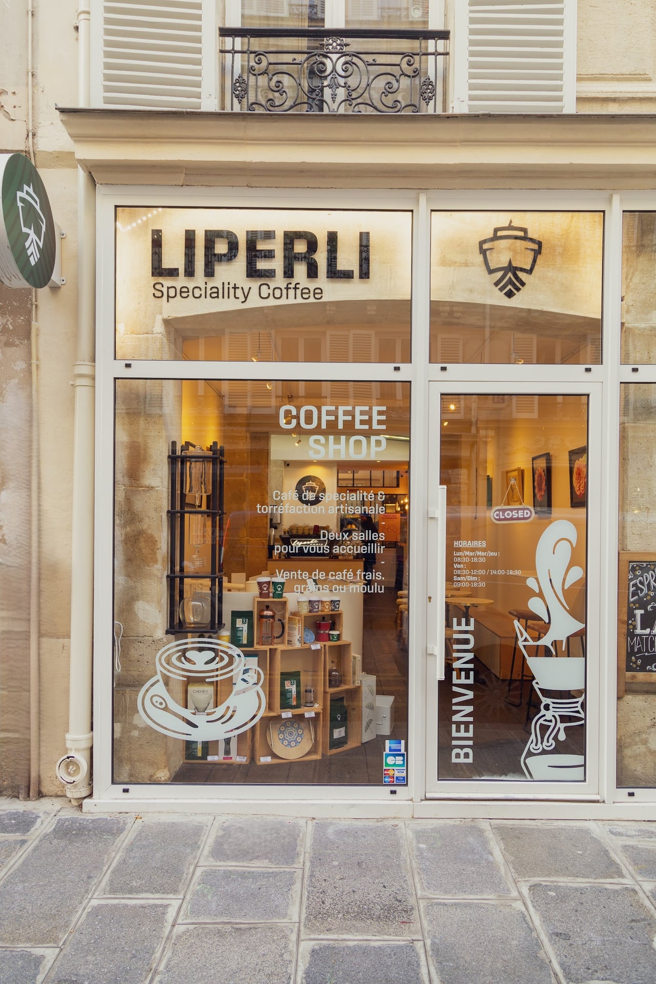 Liperli Coffee - Torréfacteur de café interior