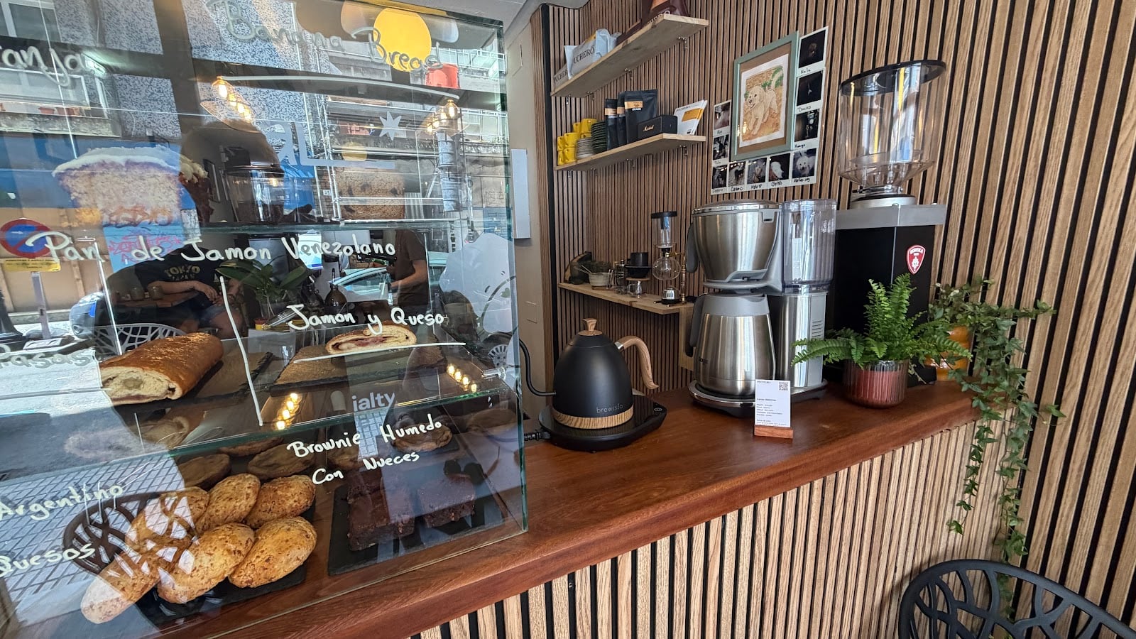 Photo of SAL COFFEE / SPECIALTY COFFEE GIJÓN