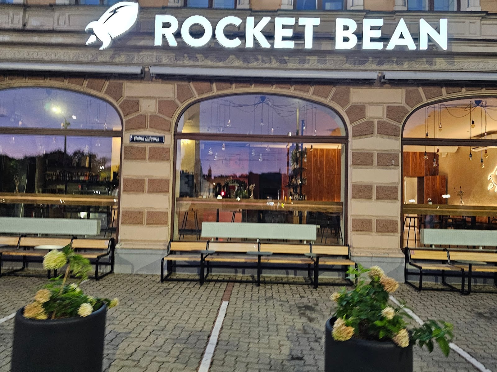 Rocket Bean Raiņa Bulvāris