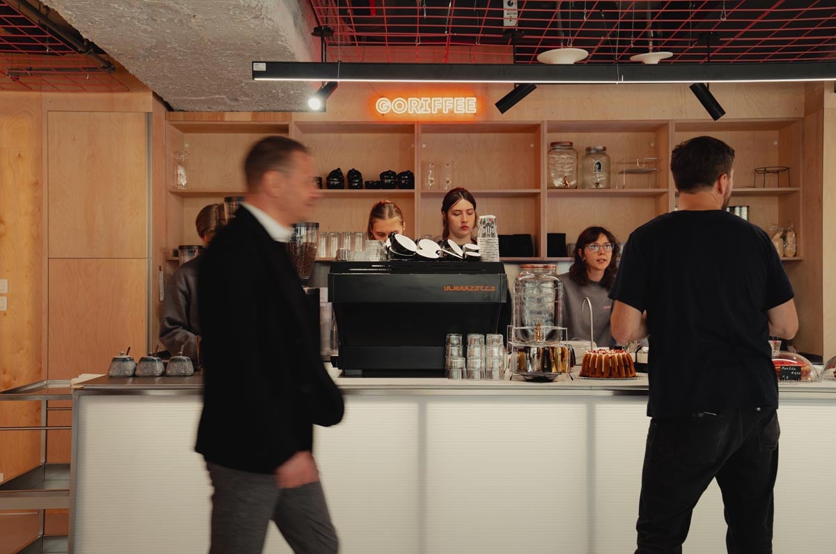 Kaviareň Goriffee v TU-BA interior