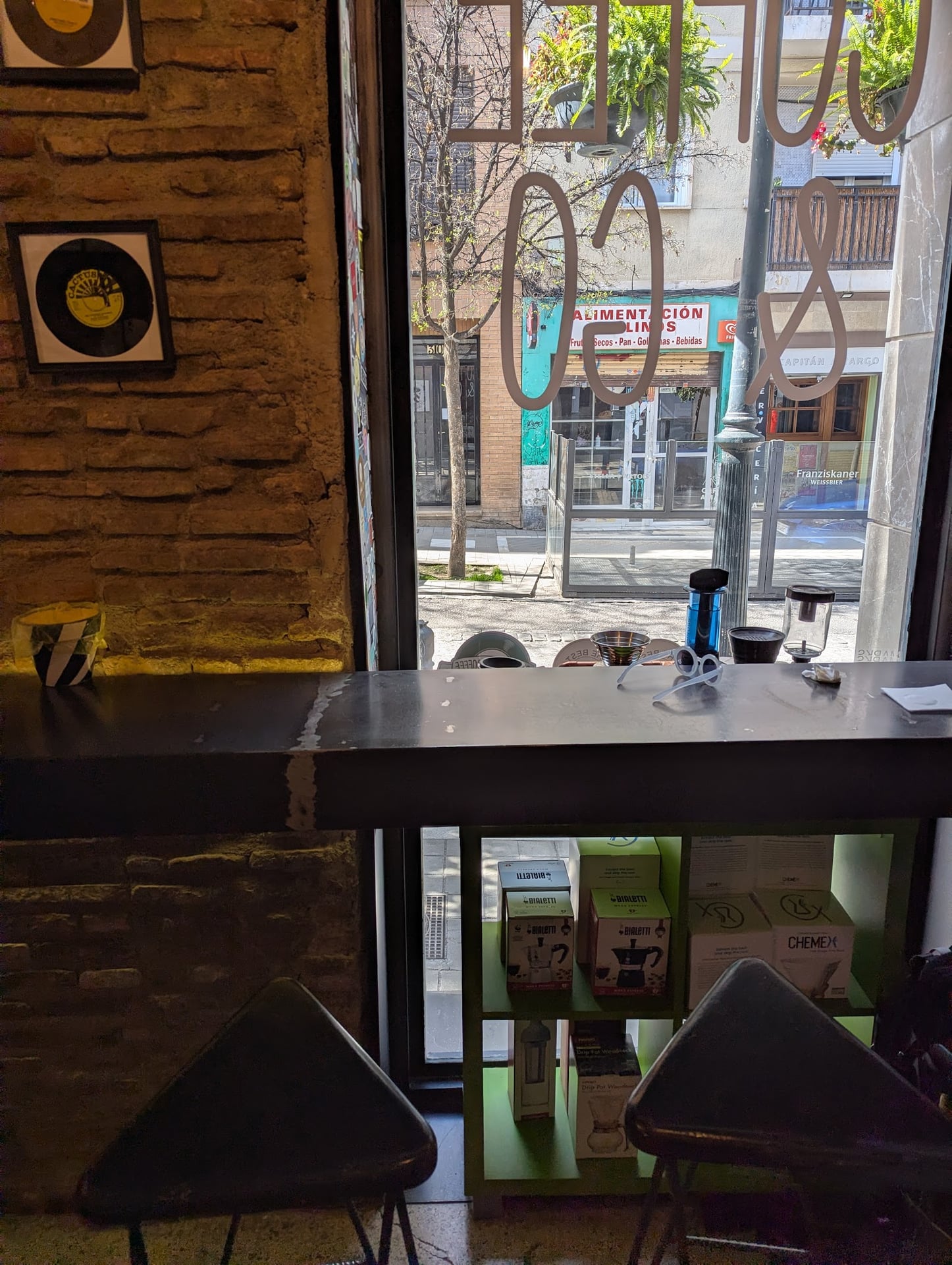 Dulcimena Coffee & Go