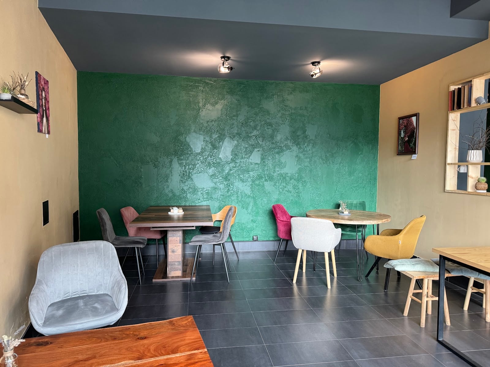 Kafe Jinak