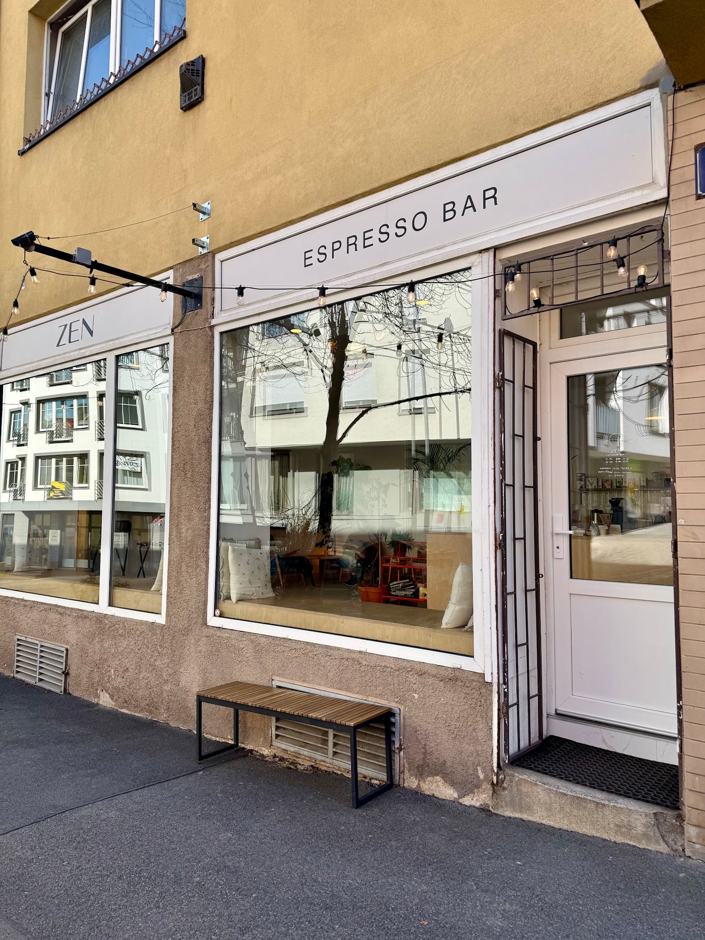 Zen Espressobar interior