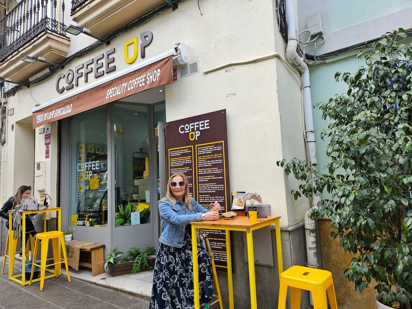 Coffee Up Triana