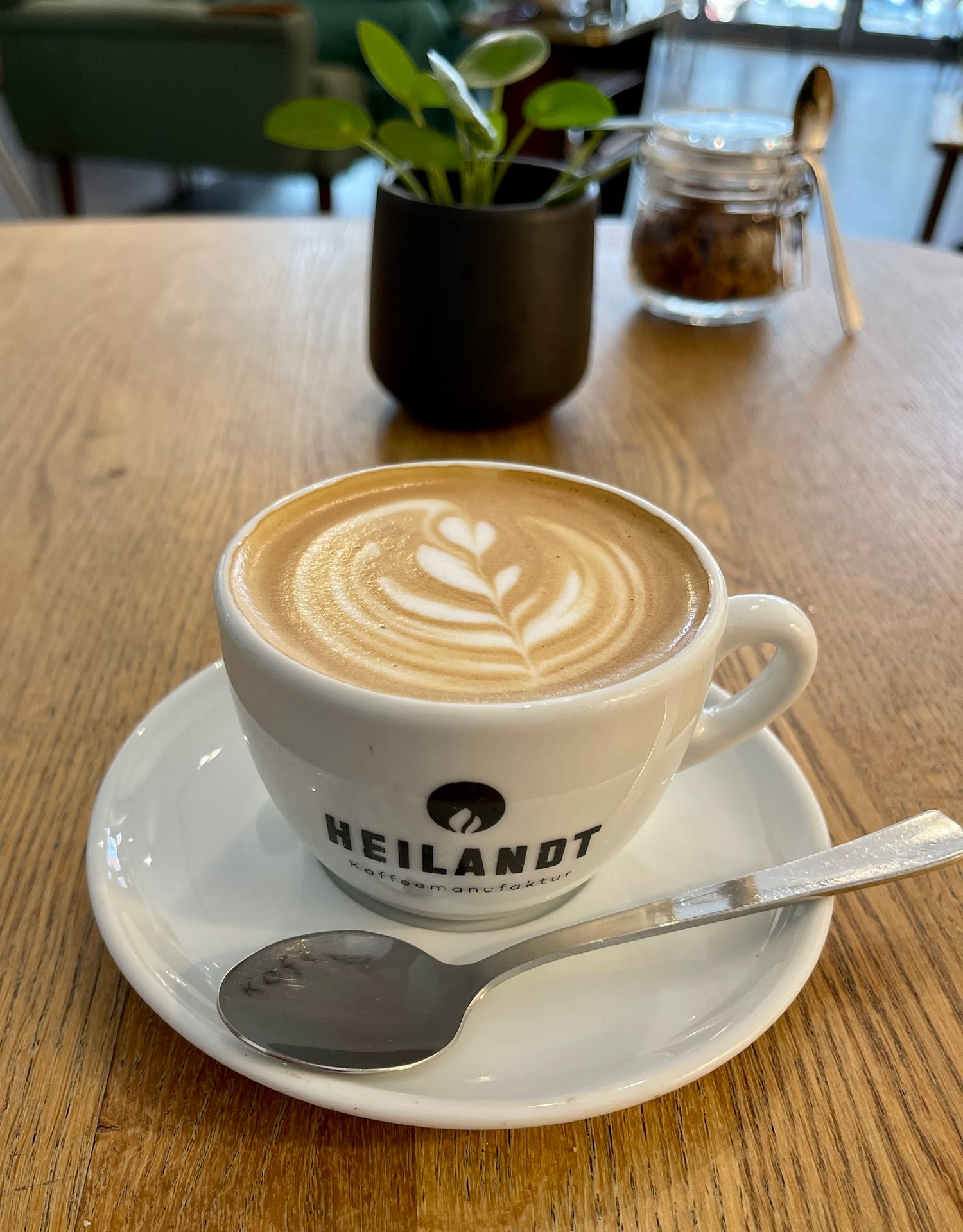 Photo of HEILANDT | Café Belgisches Viertel