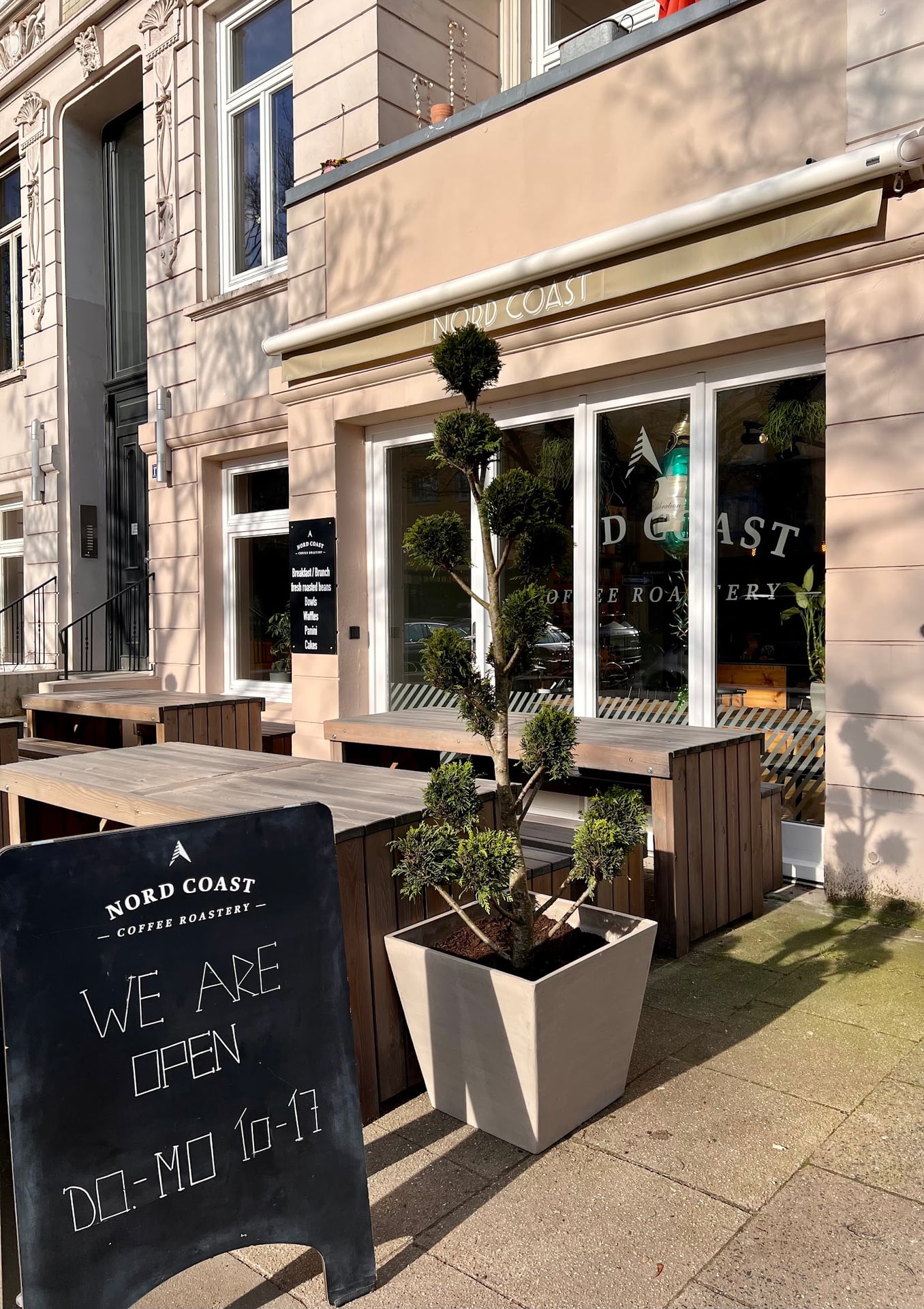 Nord Coast Coffee interior