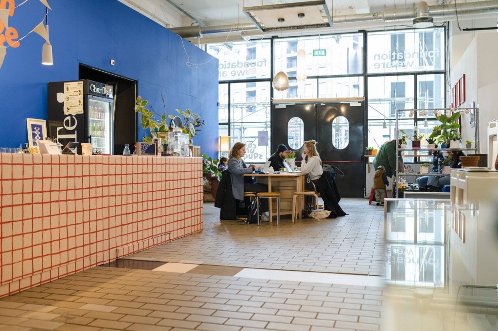 Community Square - specialty coffee & food