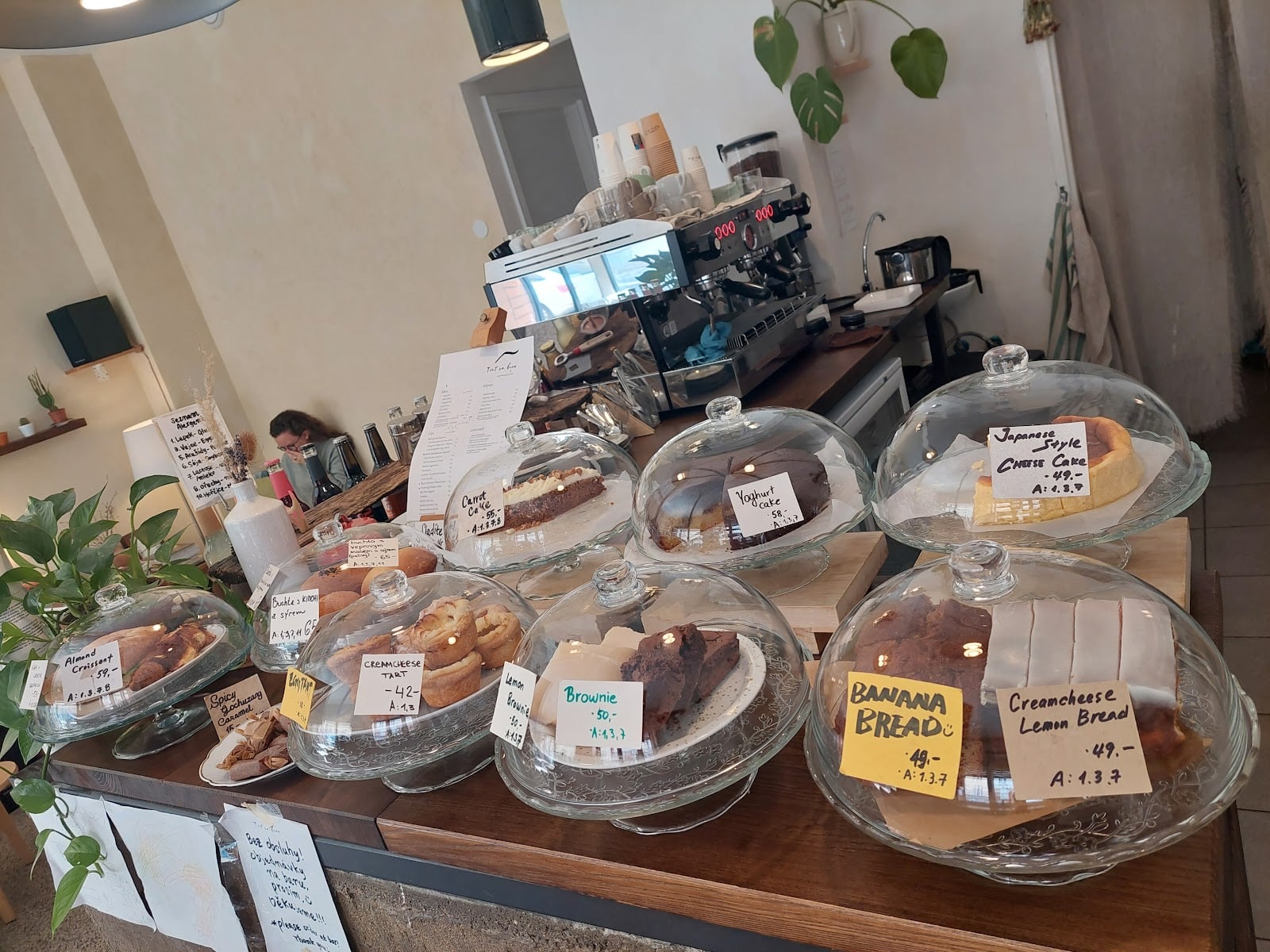 Café Tout va bien interior