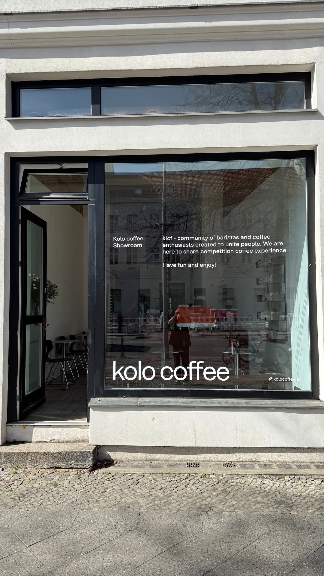 Kolo coffee klcf shop interior