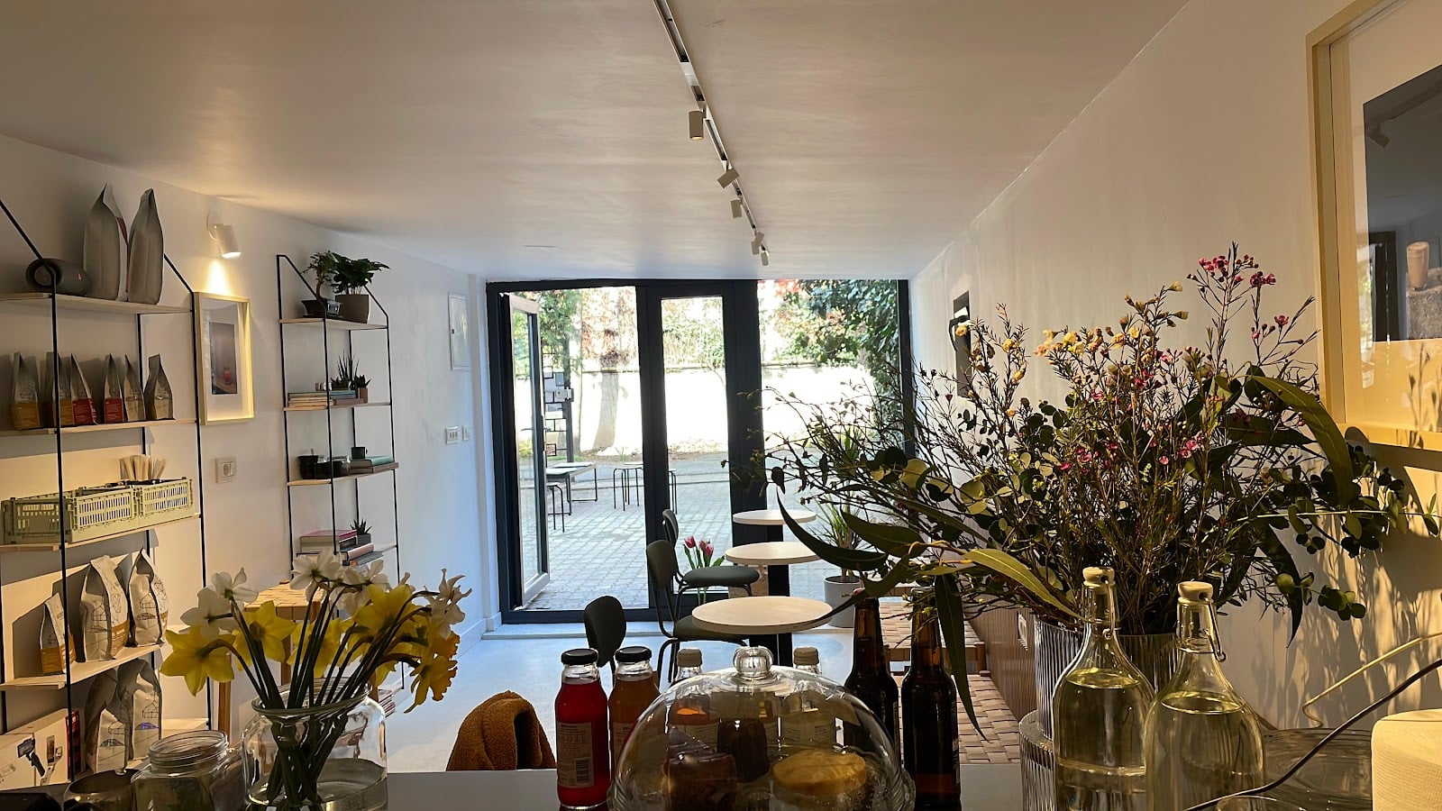 Burli Coffee Shop interior