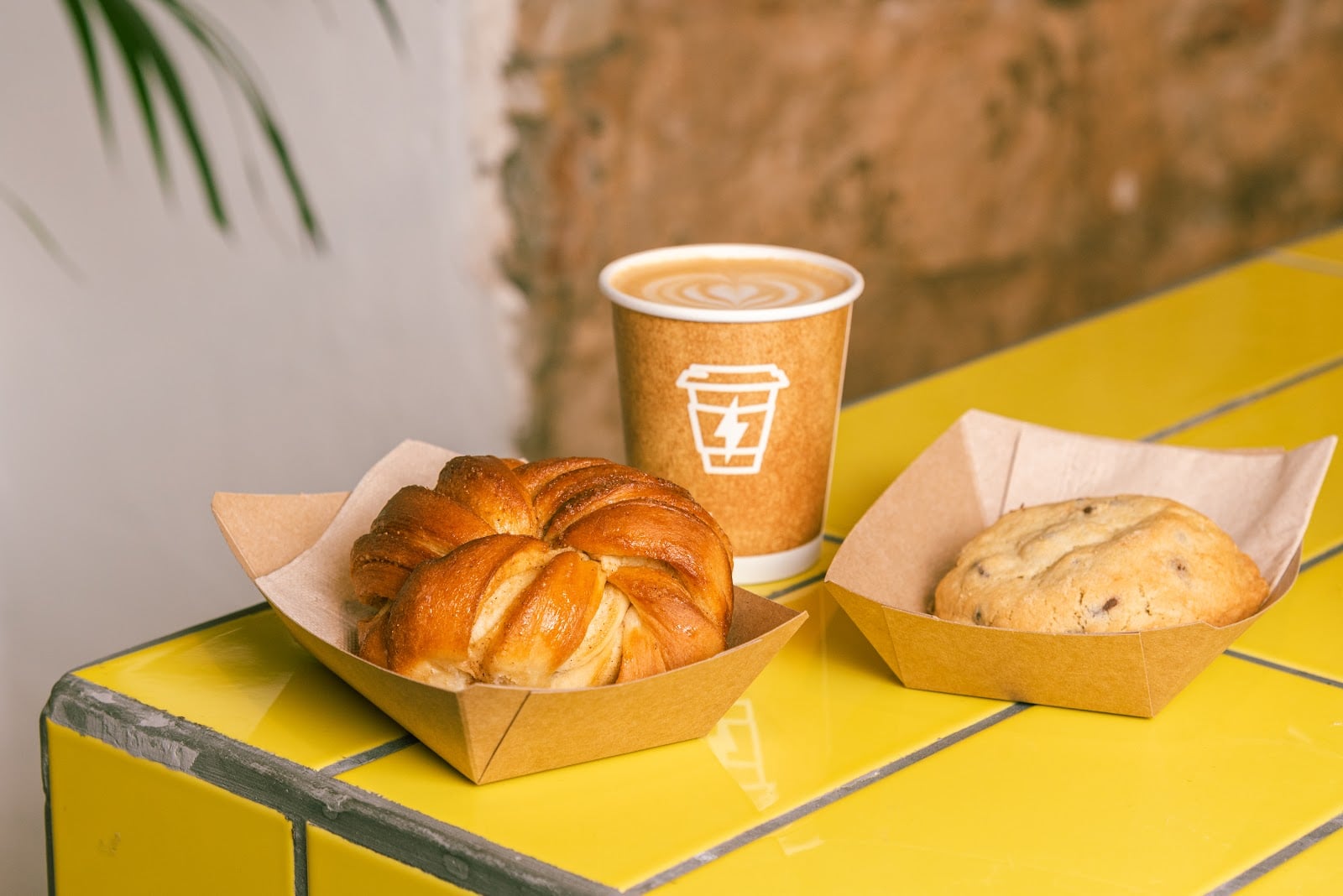 Photo of Syra Coffee - Universitat
