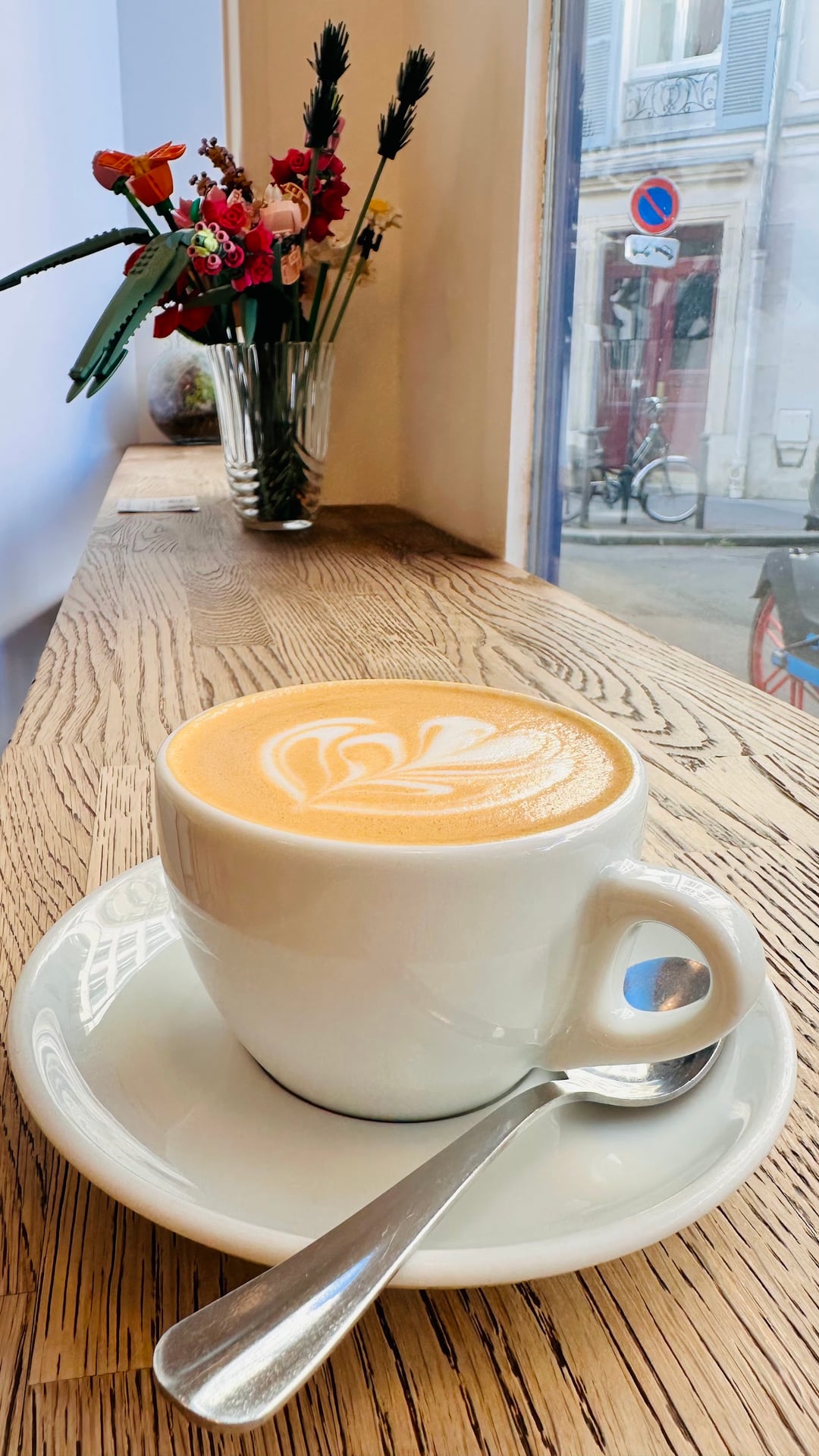 Photo of Hexagone Café