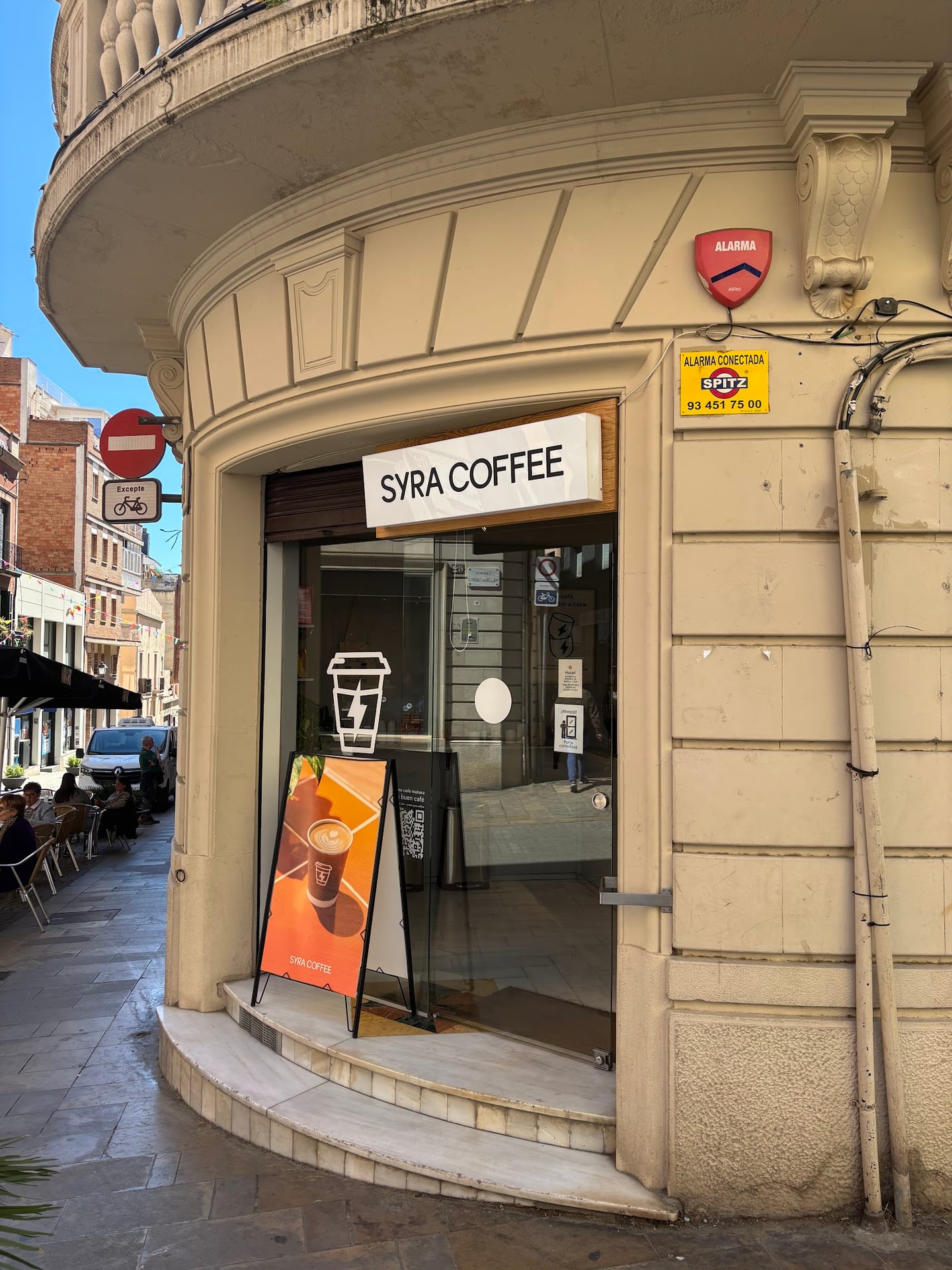 Syra Coffee interior