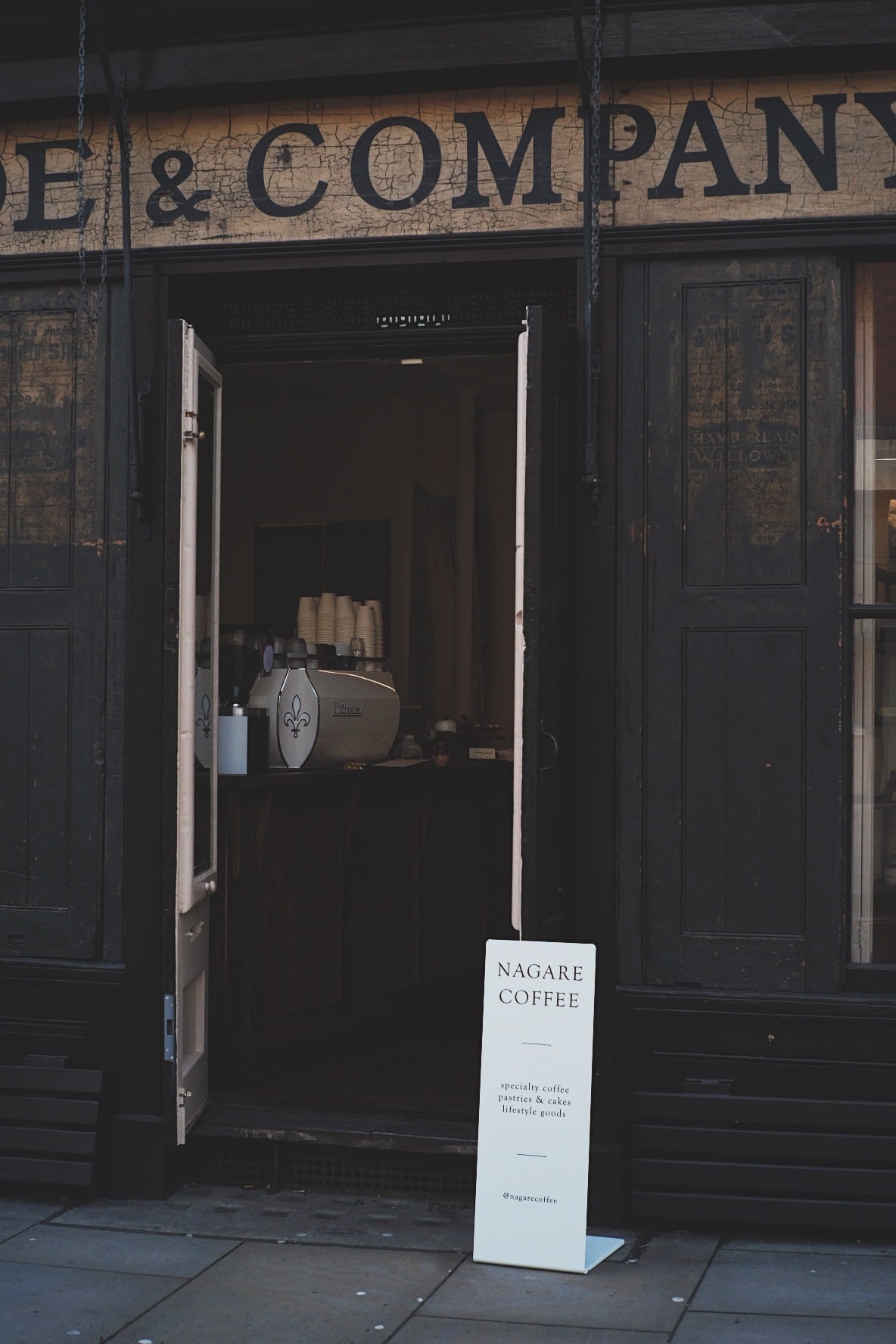Nagare Coffee interior