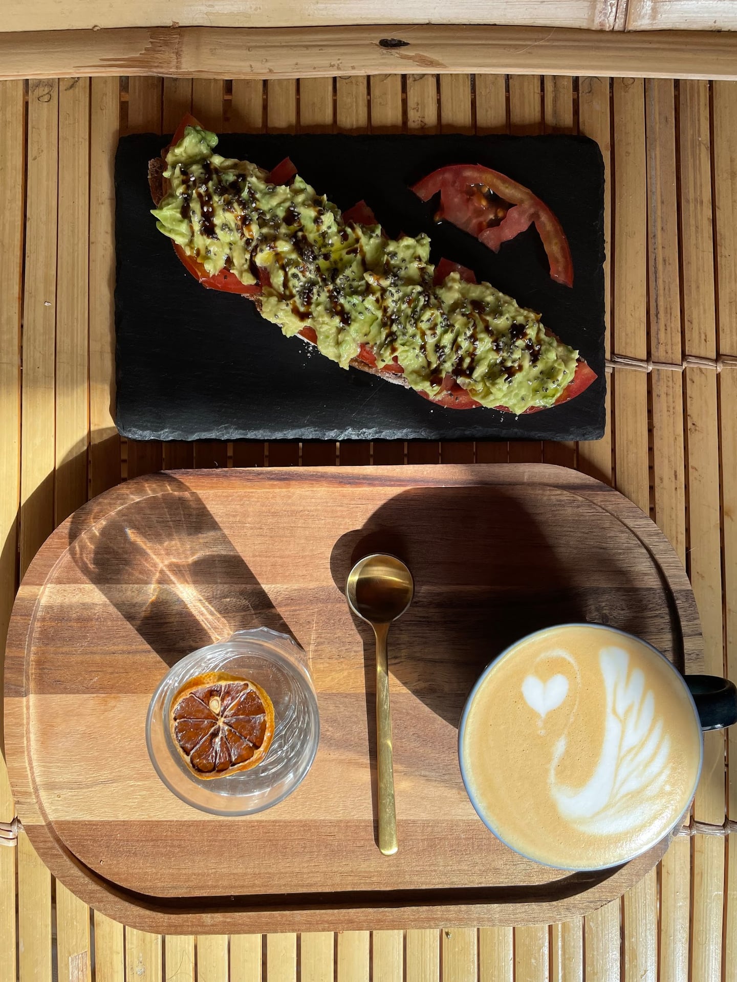 Photo of Geisha Embassy Luxury Coffee Shop by Mirador el Time
