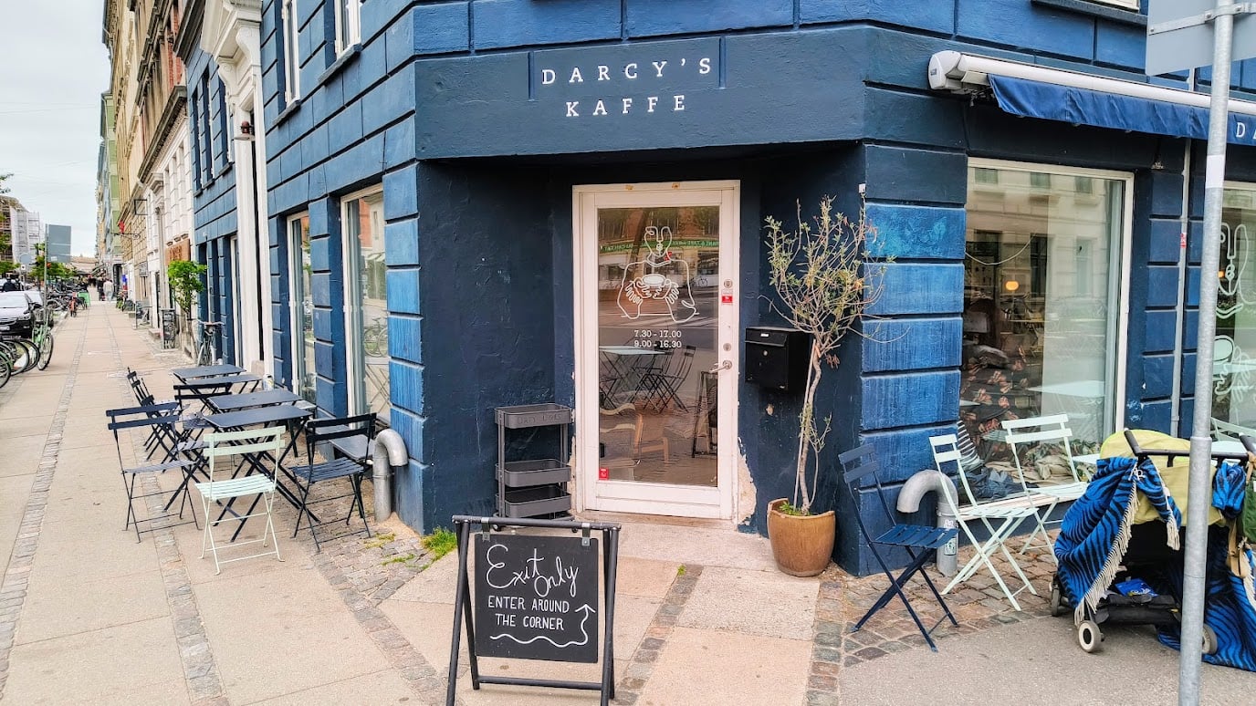 Darcy’s Kaffe interior