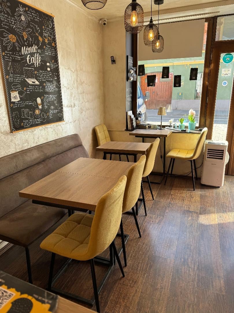 Photo of 146 specialty coffee to go