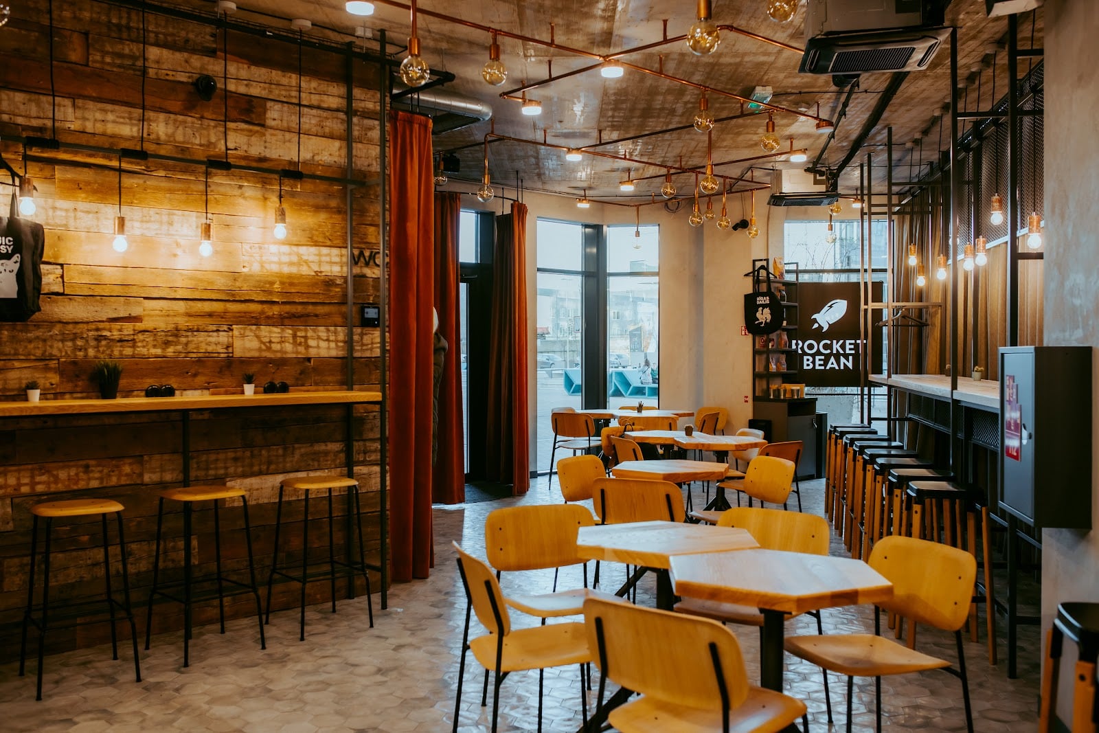 Rocket Bean Jaunā Teika interior
