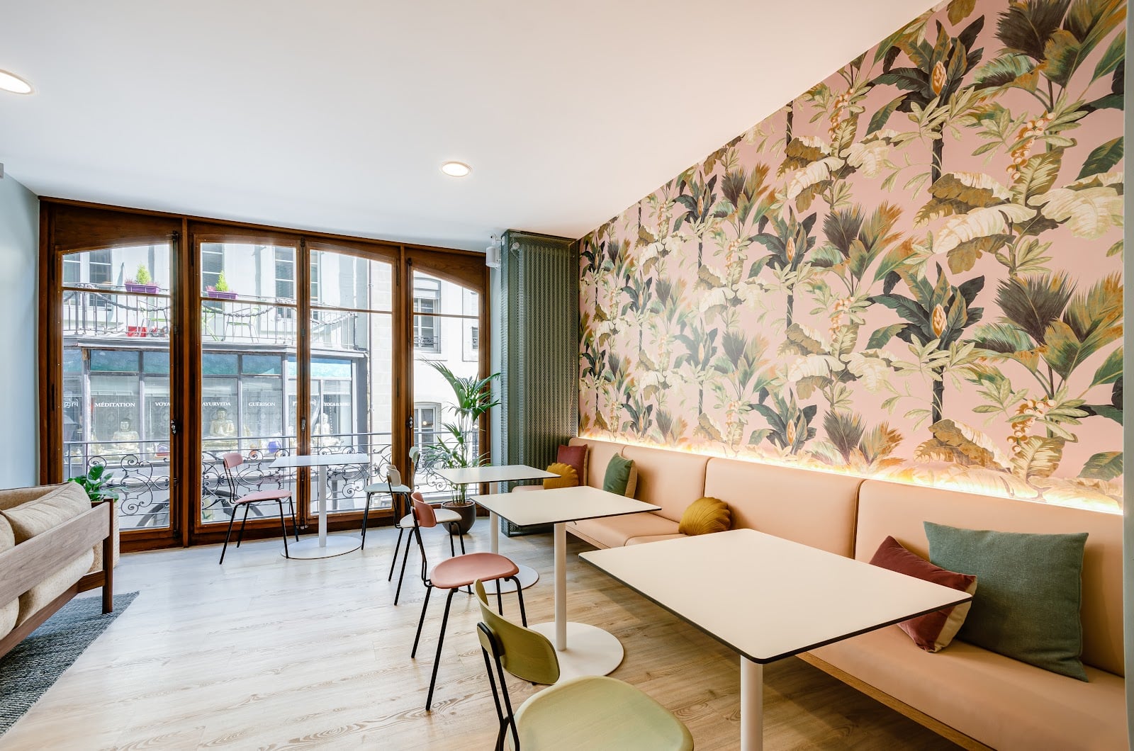 Madeleine - Café, Livres & Co