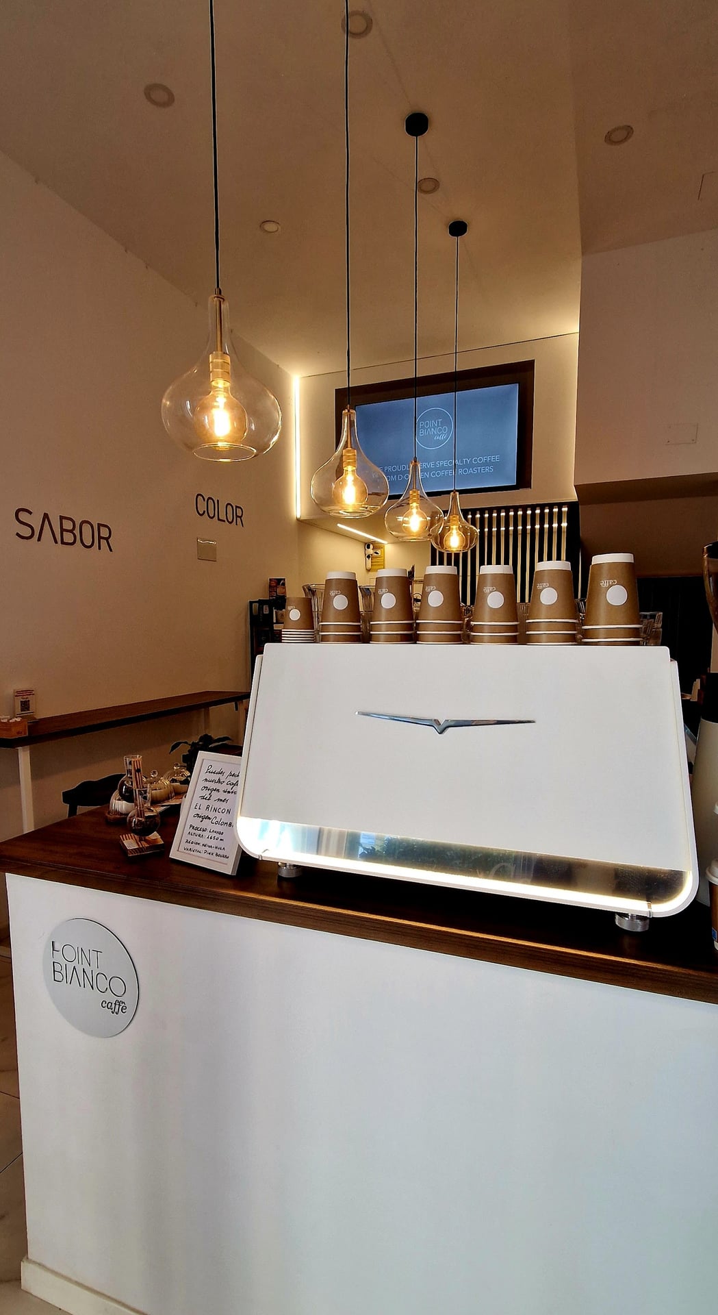 Photo of Point Bianco I Specialty Caffé Alicante I Café de especialidad Alicante