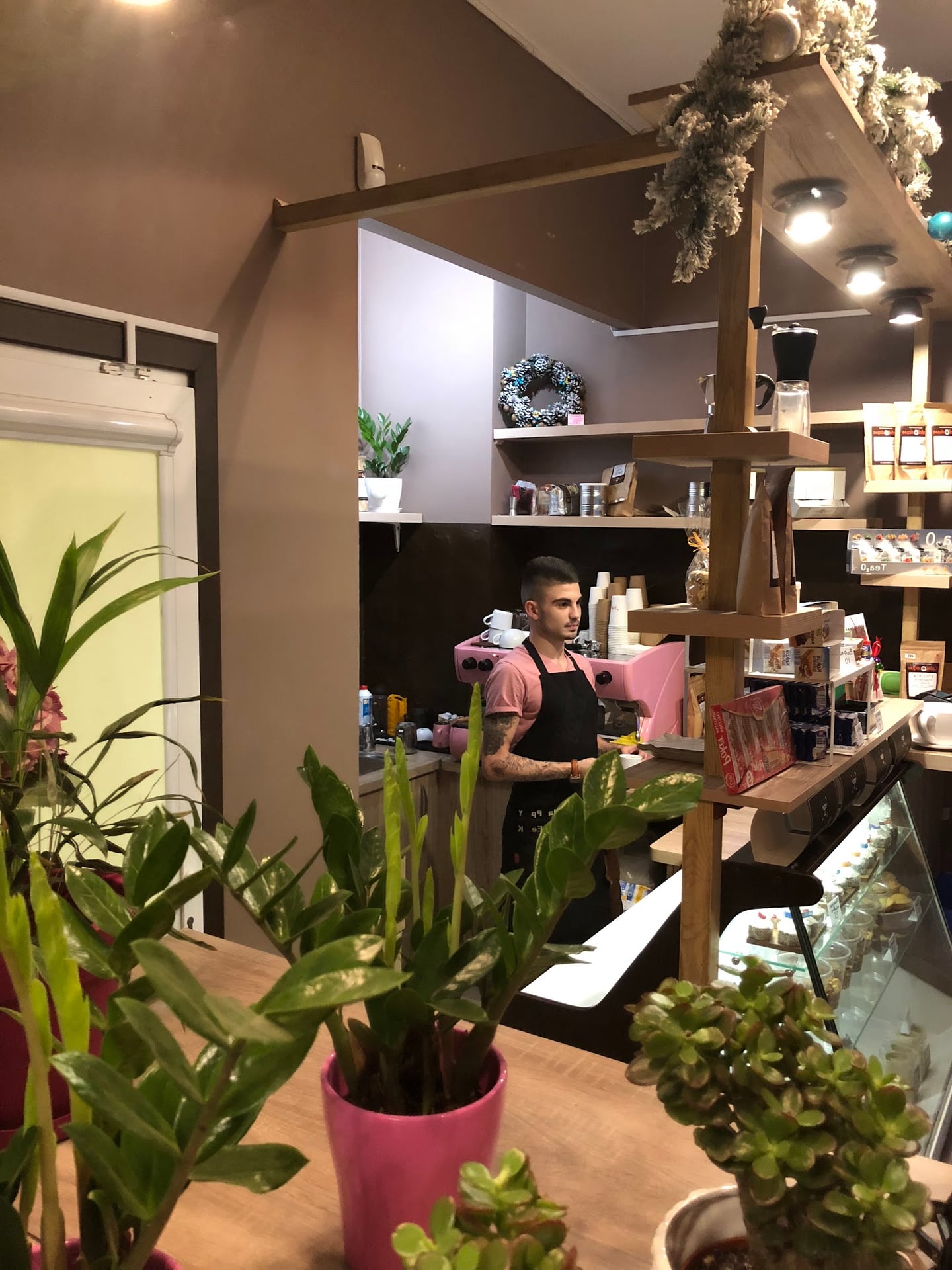 BREWSELL interior