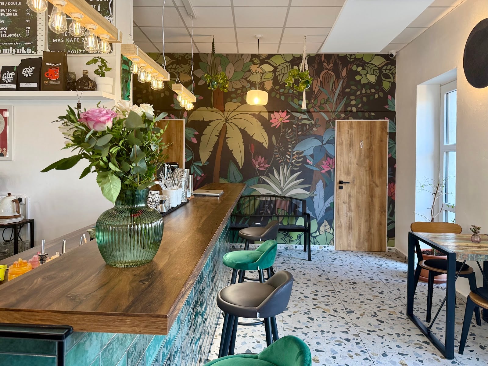 Amazonka kavárna / bistro