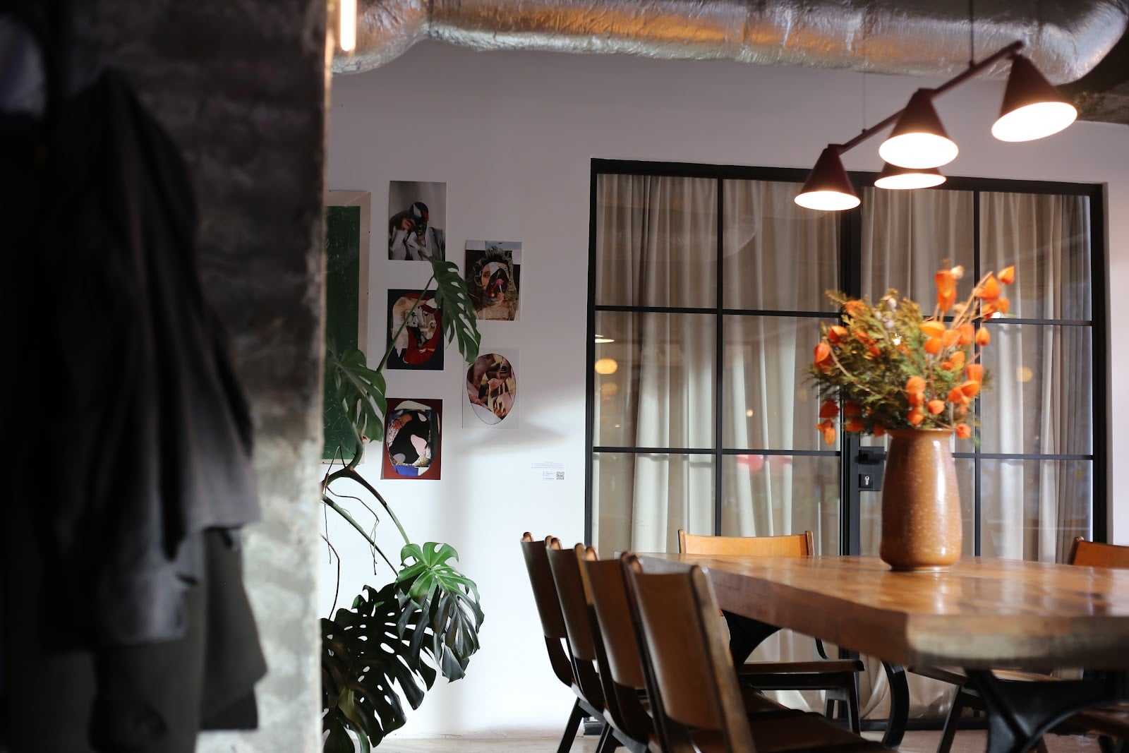 Zgoda Cafe interior