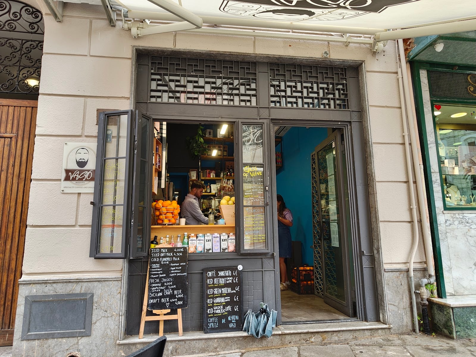 Vago - Rizzuto specialty coffee and snacks