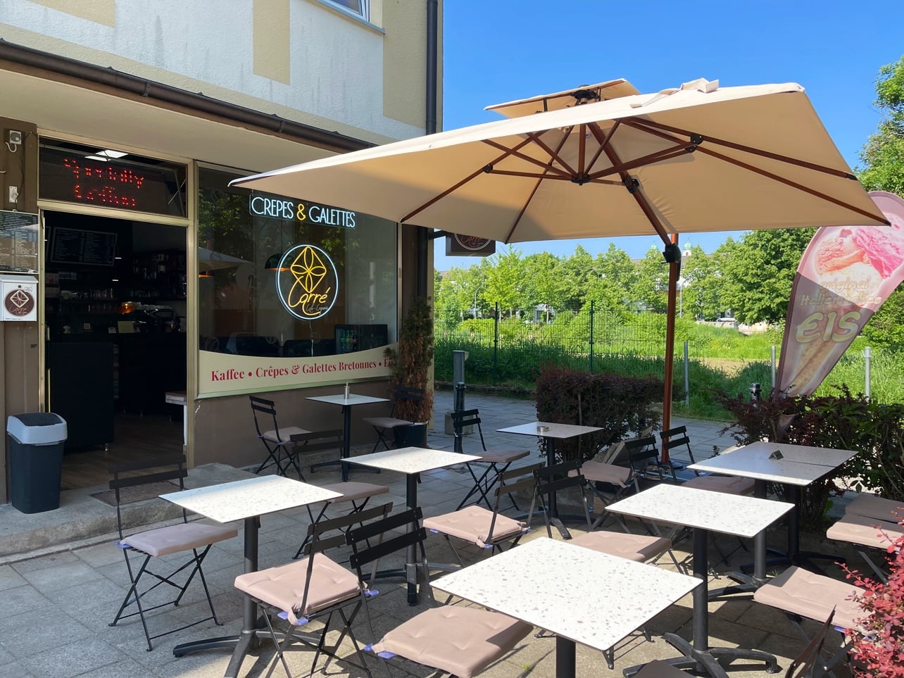 Crêperie Carré interior